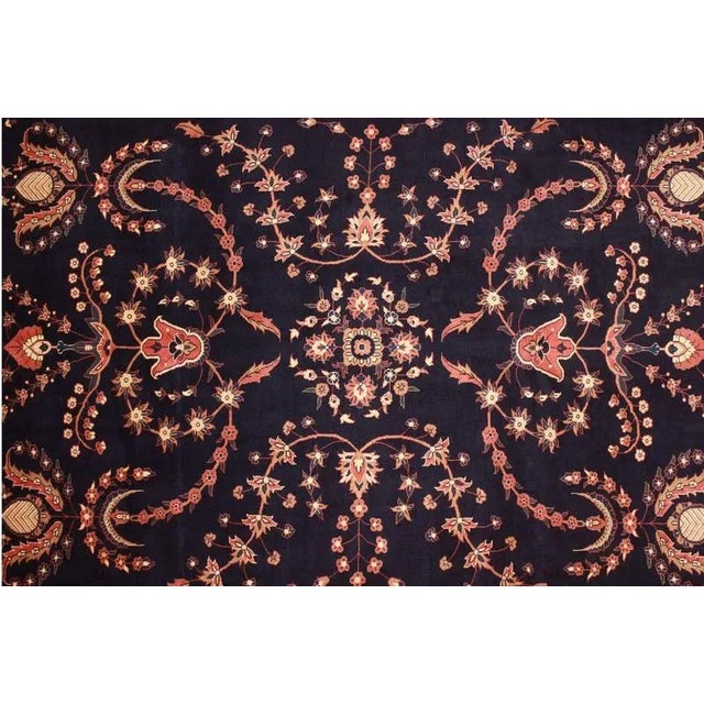 Middle Eastern Hand-Knotted Sarough Rug For Sale - Image 9 of 11