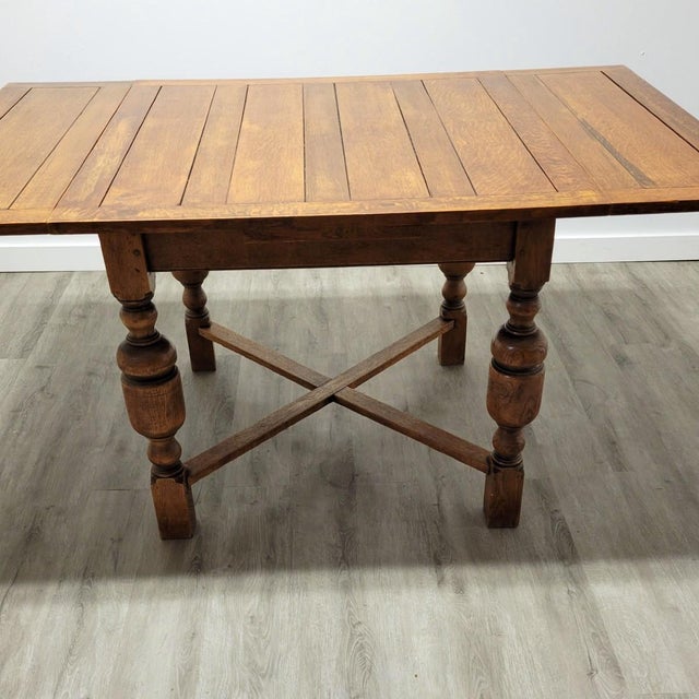 Antique English Quarter-Sawn Oak Draw-Leaf Dining Table, Circa 1920 For Sale - Image 4 of 7