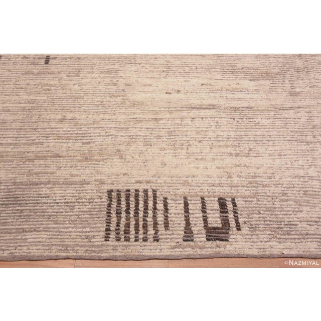 2020s Large Size Square Shape Modern Neutral Ivory Tribal Geometric Minimalist Rug For Sale - Image 5 of 8