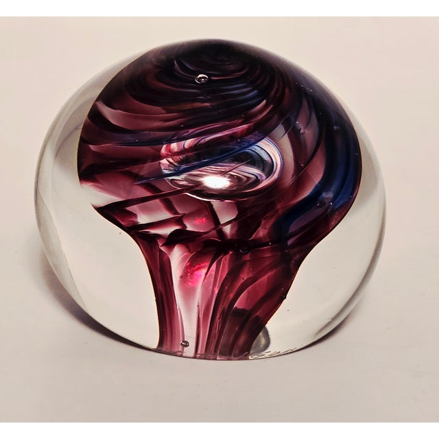 1990s Vibrant 1995 Hot Island Glass Maui Paperweight – Swirling Tropical Colors For Sale - Image 5 of 10