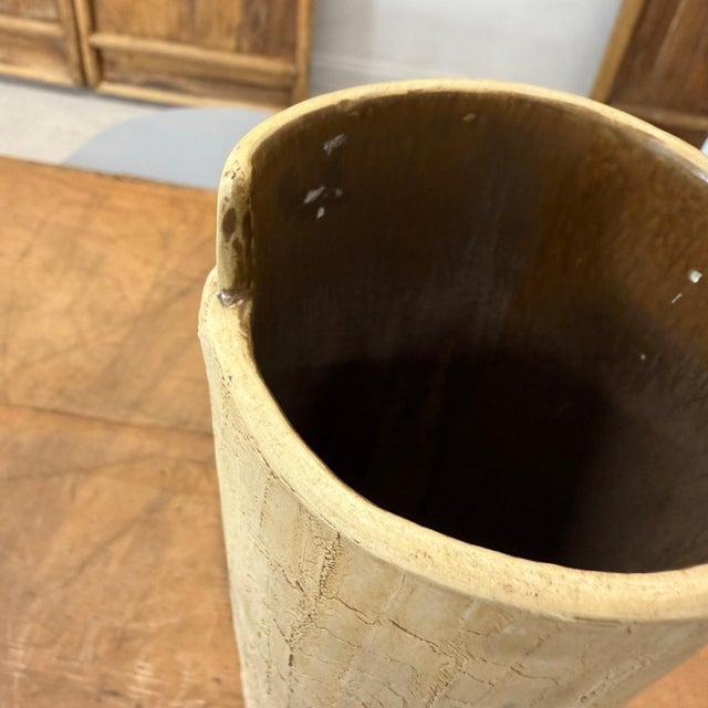 Textured Cylinder Shaped Cream & Ochre Prem Vase For Sale - Image 9 of 9