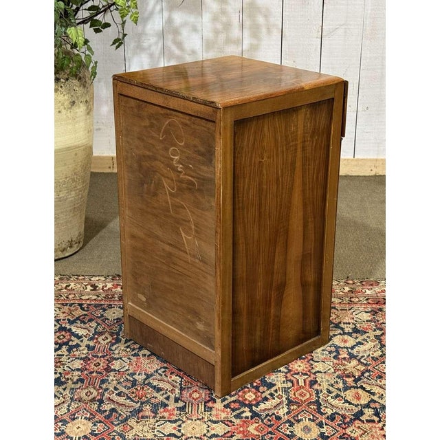 Brown Art Deco English Bedside Table in Walnut, 1950s For Sale - Image 8 of 10