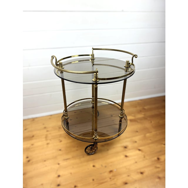 Mid-Century Modern Brass and Glass Side Table from Vereinigte Werkstätten, 1920s For Sale - Image 11 of 11