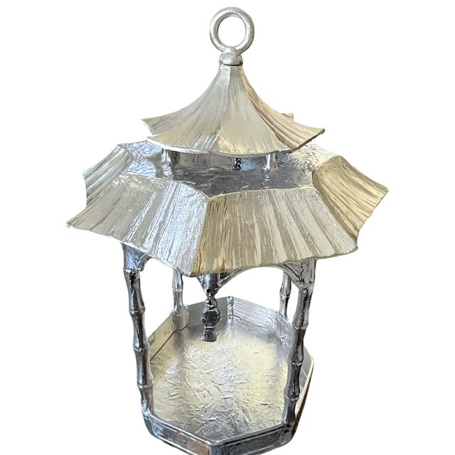 1980s 1980s Large Heavy Cast Aluminum Chinoiserie Pagoda Lantern & Centerpiece With Hanging Fish, 17" For Sale - Image 5 of 9