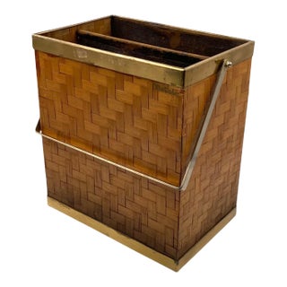 Hollywood Regency Brass and Woven Bamboo Magazine Rack, Metal Linea Nova Italy 1970 For Sale