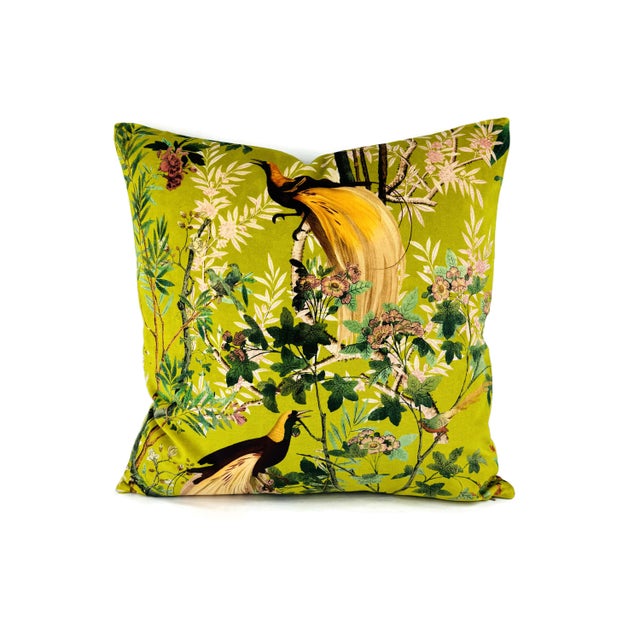 From MINDTHEGAP is ROYAL GARDEN in the color Green pillow cover. The designs main attraction is the exquisitely detailed...