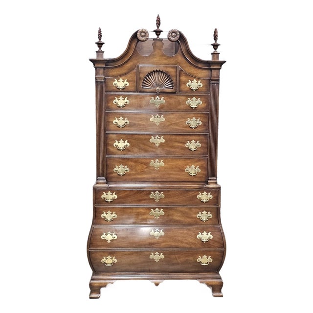 Late 20th Century Kittinger Williamsburg Cw-190 Mahogany Chippendale Bombe Highboy Rare 150 Made For Sale