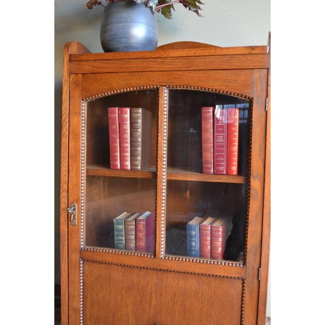 Antique Art Deco Oak Single-Door Display Cabinet For Sale - Image 3 of 11