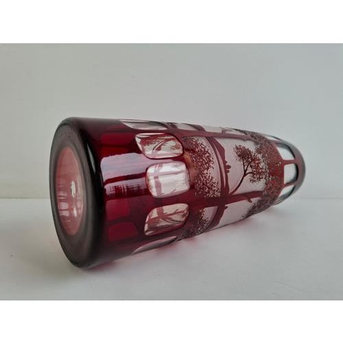 Art Deco Ruby Cut Overlay Vase from Egermann, Czechoslovakia, 1920s For Sale - Image 3 of 18