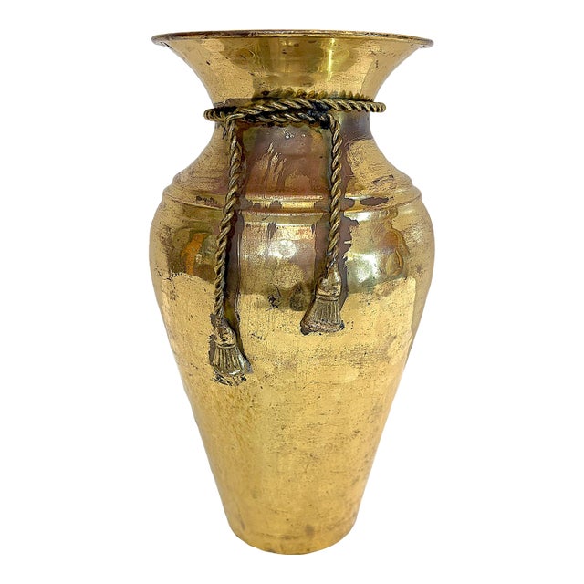 Vintage Italian Hollywood Regency Style Hammered Brass Tassel Vase For Sale