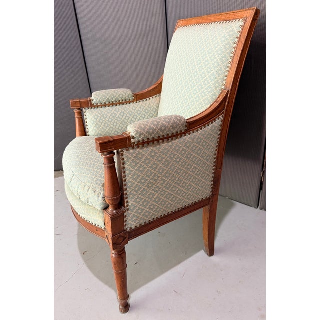 Late 18th Century Petit Bergere, Handcarved Beechwood, New Upholstery For Sale In Sacramento - Image 6 of 10