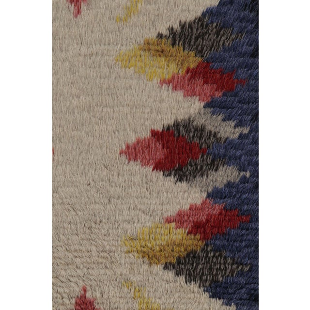 Vintage Swedish Rya Rug, Bold Scandinavian Geometric Medallions - Rug & Kilim For Sale In New York - Image 6 of 8