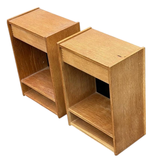 Danish Floating Bedside Tables in Oak, 1960s, Set of 2