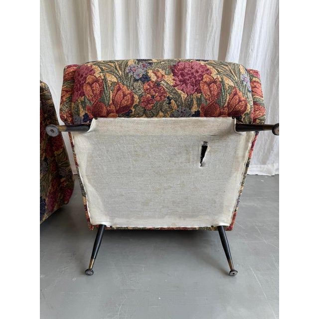 Mid-Century Floral Upholstery Armchair in the style of Marco Zanuso, Italy, 1970s For Sale - Image 13 of 18