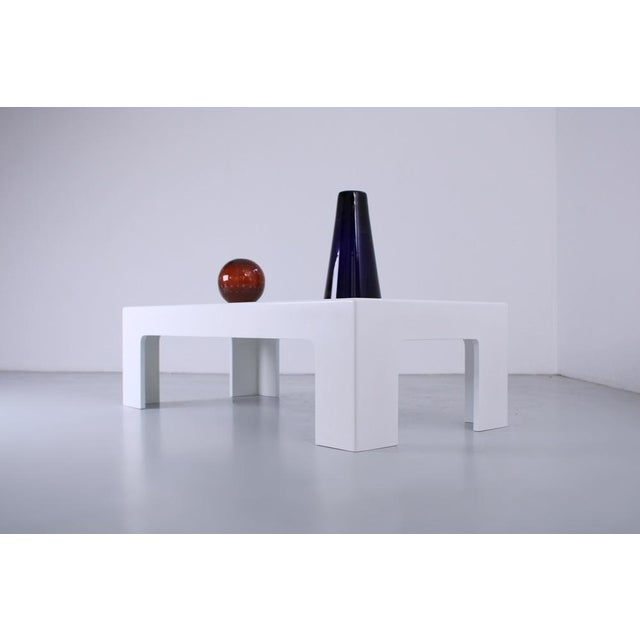 Space Age White Rectangular Coffee Table from Artifort, 1970s For Sale - Image 11 of 16