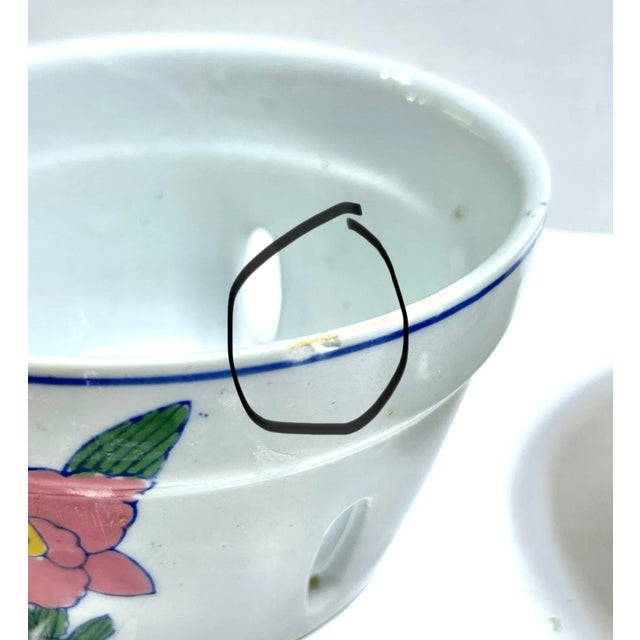 Pair of 1980s Porcelain Ventilated Orchid Cachepots With Floral Motif For Sale - Image 12 of 12