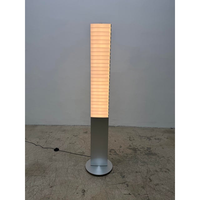 Contemporary QisDesign Piano White Led Totem Floor Lamp, 2000s For Sale - Image 3 of 12