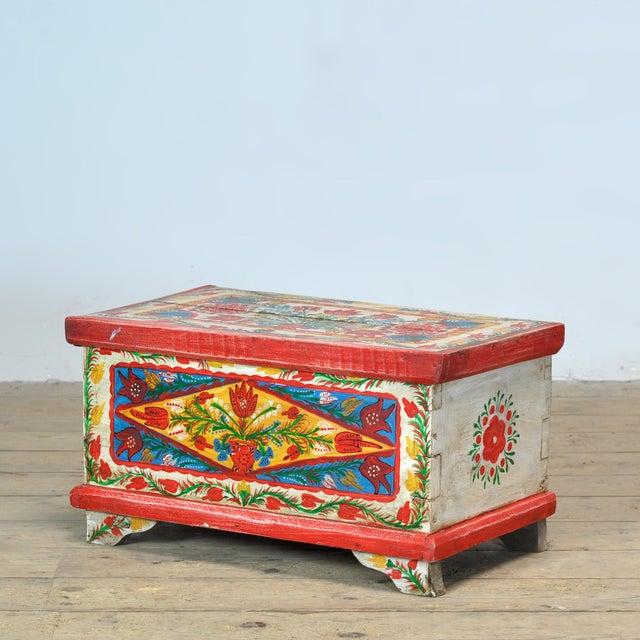 Small Folk Art Chest, 1930s For Sale - Image 11 of 11