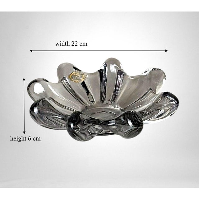 Vannes-Le-Châtel Cristalleries French Clear Crystal Centerpiece For Sale - Image 18 of 18