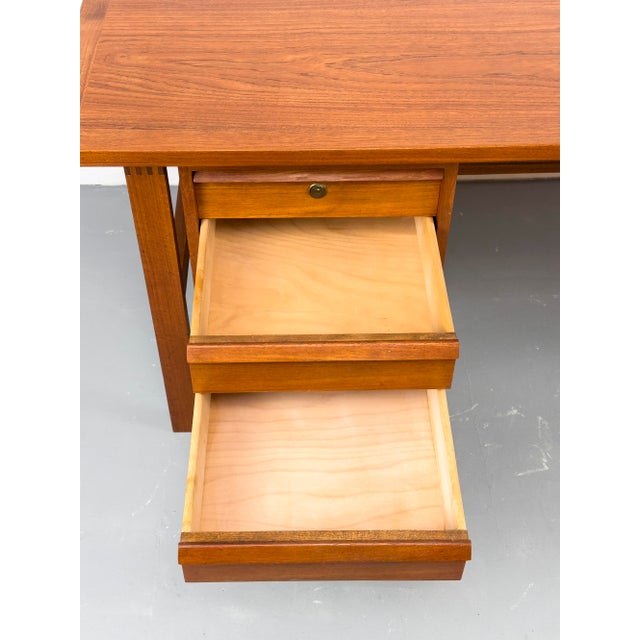 Mid-Century Modern Teak Desk by Svend Åge Madsen for Sigurd Hansen, 1960s For Sale - Image 16 of 18