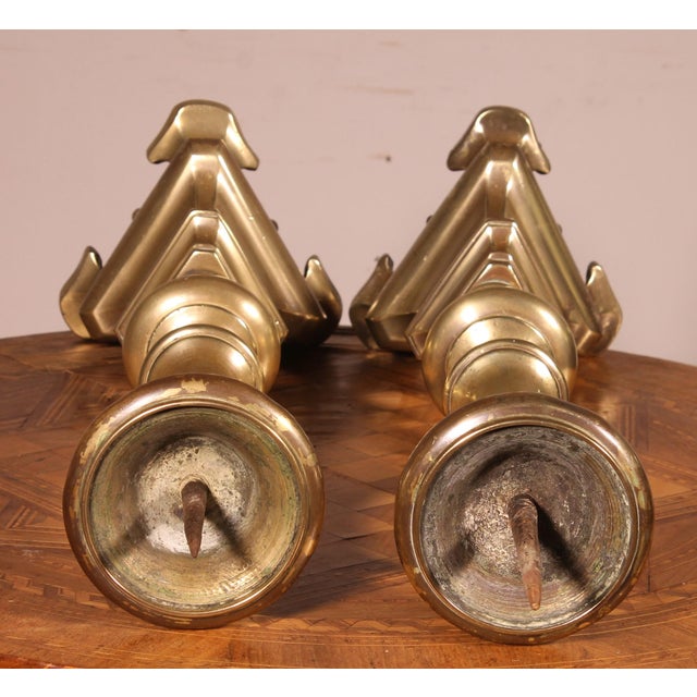 Elegant pair of bronze candlesticks from the end of the 17th century Italian Beautiful look and good quality with small...