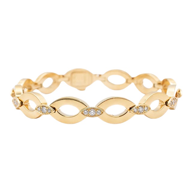 Vintage Cartier 18K Yellow Gold Diadea Diamond Oval Link Bracelet For Sale