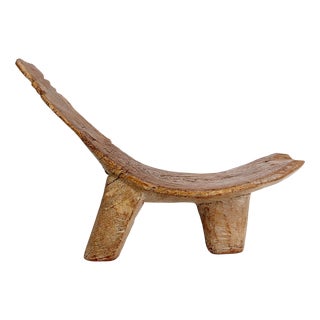African Tripod Stool in Wood For Sale