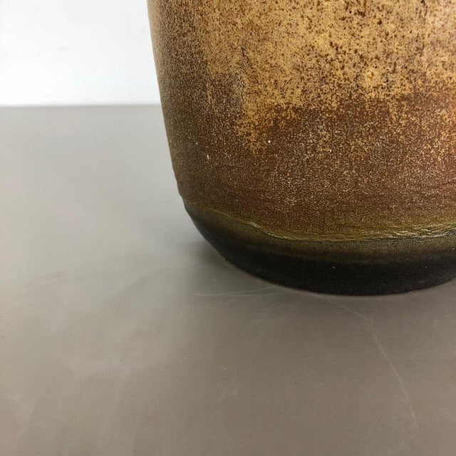 Beige Large Pottery Fat Lava Multi-Color 284-47 Floor Vase attributed to Scheurich, 1970s For Sale - Image 8 of 17