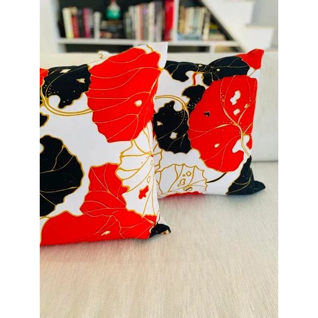 2020s Marimekko Pair of Cotton With Orange & Black Leaf Motif Throw Pillows by Maison Du Lab For Sale - Image 5 of 7