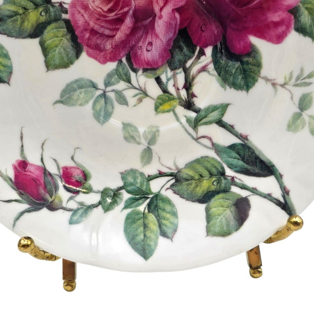 White 1990s Roy Kirkham English Rose Jumbo Teacup Saucers Bone China England 6.625" - Set of 4 For Sale - Image 8 of 12