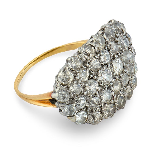 1910s 1910s Edwardian 2.20 Carat Old European Cut Diamond 14k Yellow Gold Cluster Ring, Size 5.75 For Sale - Image 5 of 6