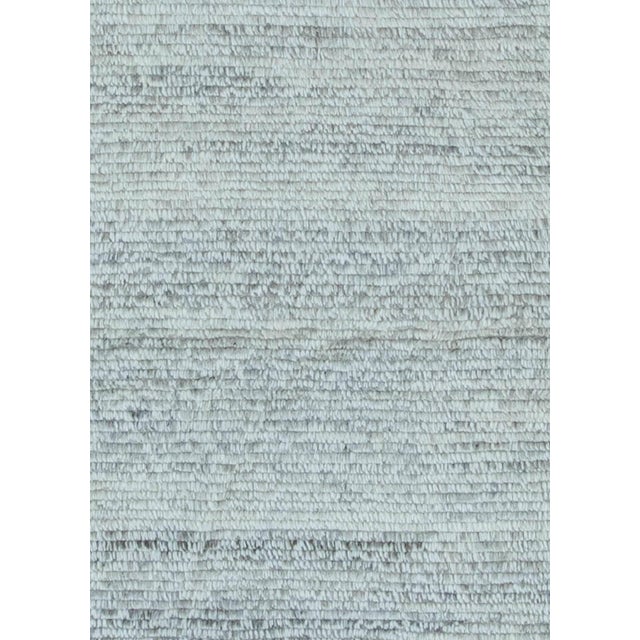 Contemporary heathered gray flat-weave rug by Doris Leslie Blau Size: 6.3" × 8.0" (190 × 243 cm) Within its gentle borders...