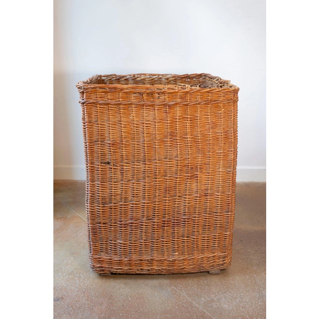 Early 20th Century English Wicker Advertising Basket – Schweppes For Sale - Image 4 of 6