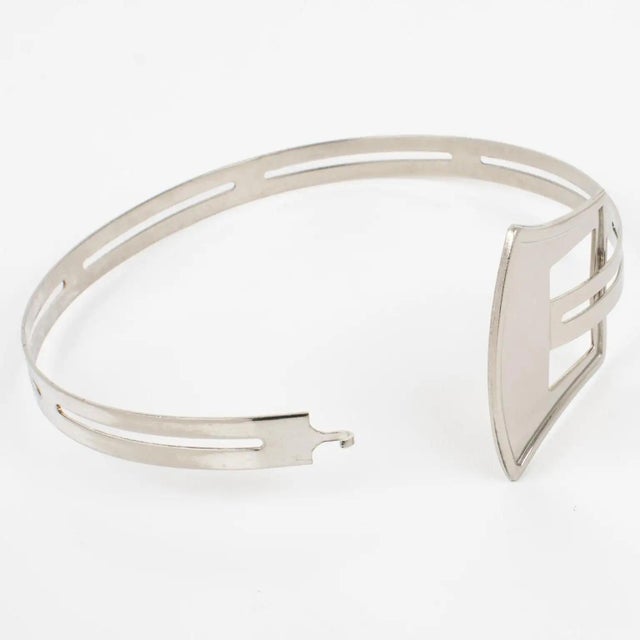 Modernist Silvered Metal Rigid Collar Necklace with Belt Buckle Design For Sale In Atlanta - Image 6 of 8