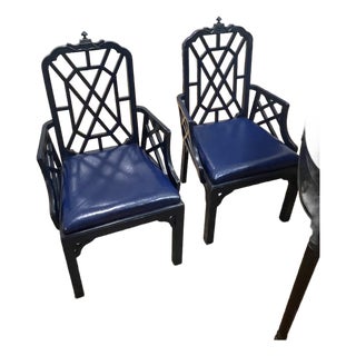 Mid 20th Century Pair of Hollywood Regency Chippendale Style Pagoda Dining Arm Chairs For Sale