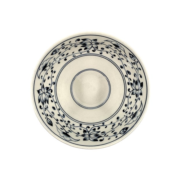 Modern Set of 4 Bat Trang Vietnamese Ceramic Multipurpose Bowls With Hand Painted Blue & White Lotus Motif For Sale - Image 3 of 8