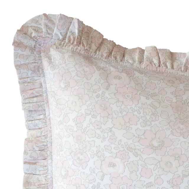 English Gathered Edge Pillowcase Made With Liberty Fabric Betsy Lace For Sale - Image 3 of 6