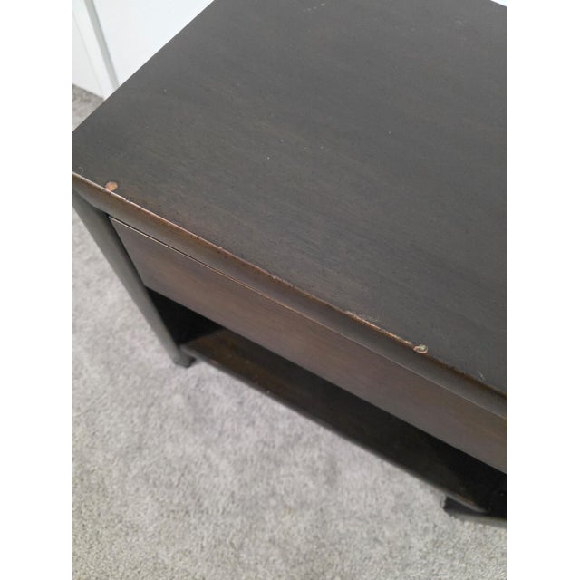 John Widdicomb Mid-Century Modern Solid Wood Nightstands – Pair For Sale - Image 13 of 13