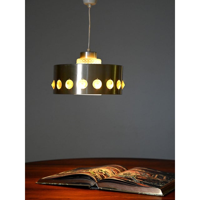 Original vintage 1960s lamp Particular lamp with a retro taste consisting of two parts. The internal lampshade is in...