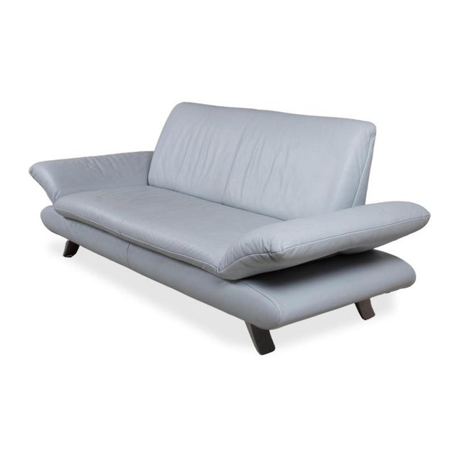 Modern Leather Three-Seater Blue Ice Blue Manual Function Sofa by Koinor Rossini For Sale - Image 3 of 16