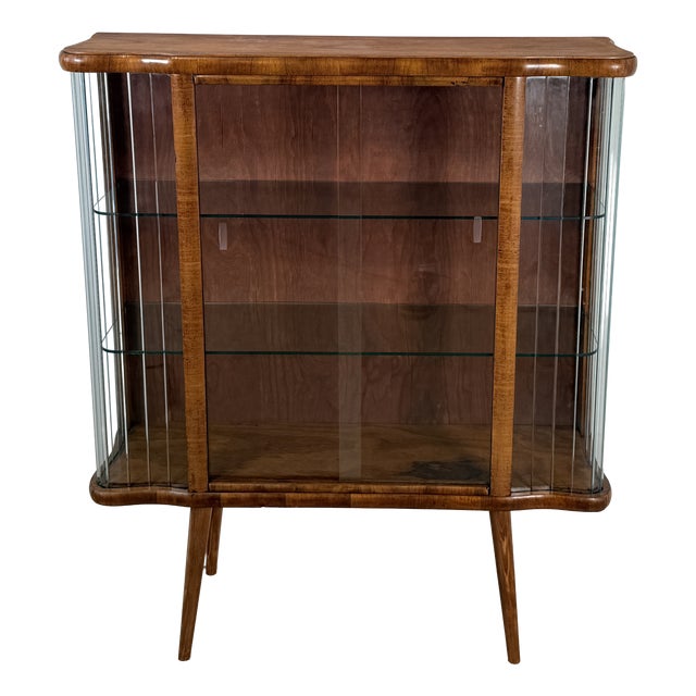 Vintage Art Deco Display Cabinet with Glass Slats in Warm Walnut Veneer, 1950s For Sale