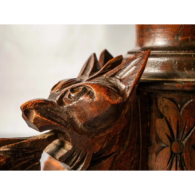 2000 - 2009 Antique Round Extendable Hunting Table with Carvings For Sale - Image 5 of 8