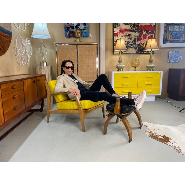 Mid-Century Modern Yellow Leather Lawrence Peabody for Selig Danish Modern Danish Lounge Chairs For Sale - Image 3 of 17