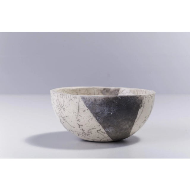 Japanese Minimalist White Crackle Raku Ceramic Bowl from Laab Milano For Sale - Image 4 of 6