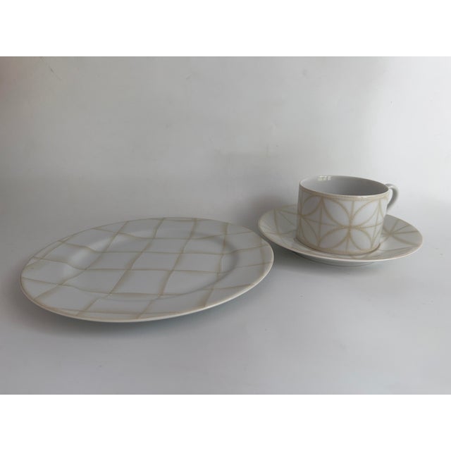 Lino Avorio Cup with Saucer and Plate by Emilio Bergamin for Taitü, 1997, Set of 3 For Sale - Image 6 of 7