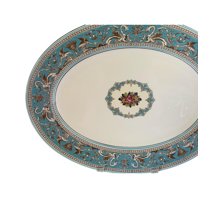 1970s Vintage Wedgwood Florentine Turquoise 15.5” Oval Serving Platter W2714 Fruit Center England 1970s-1980s For Sale - Image 5 of 8