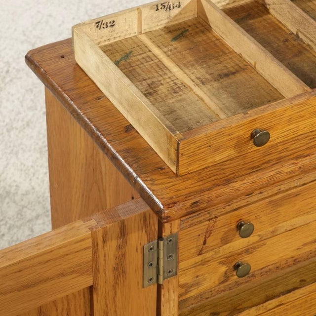 Early 20th Century Oak Machinist Chest / Cabinet For Sale - Image 4 of 6