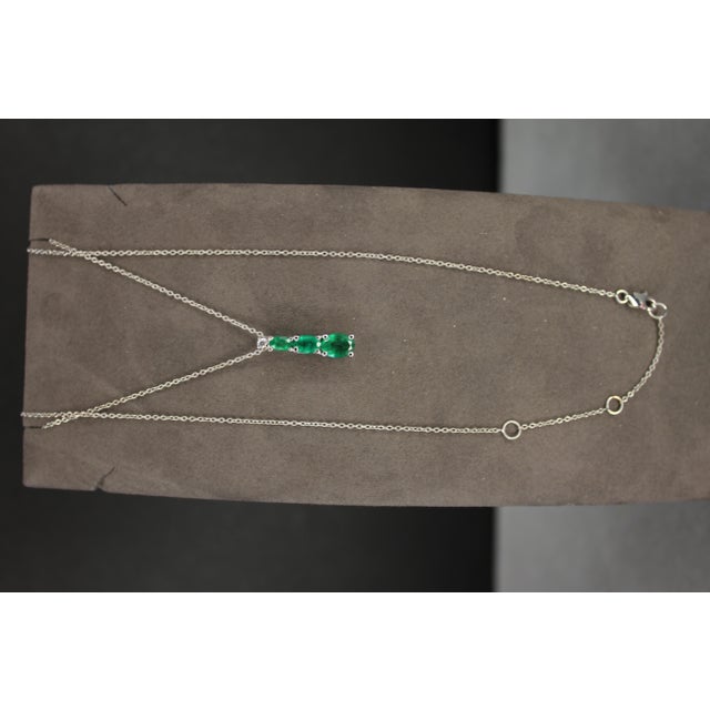 Oval Shape Drop Shape Emerald Diamond 18 Karat White Gold Chain Pendant Necklace For Sale In Washington DC - Image 6 of 15