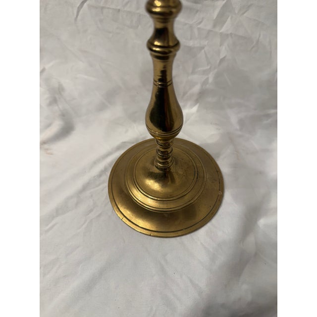 Traditional/Victorian/Hollywood Regency style solid brass 5-arm candelabra. Beautiful vintage condition with a warm,...