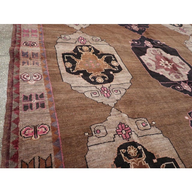 Tribal Galerie Shabab Collection Mid-20th Century Turkish Anatolian Tribal Carpet For Sale - Image 3 of 8